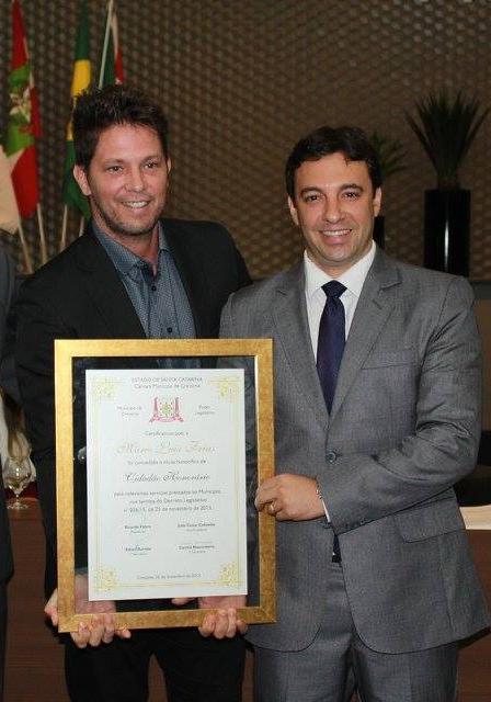 O movimento de Daniel Freitas para a nomeação do ator Mário Frias ao Ministério da Cultura 