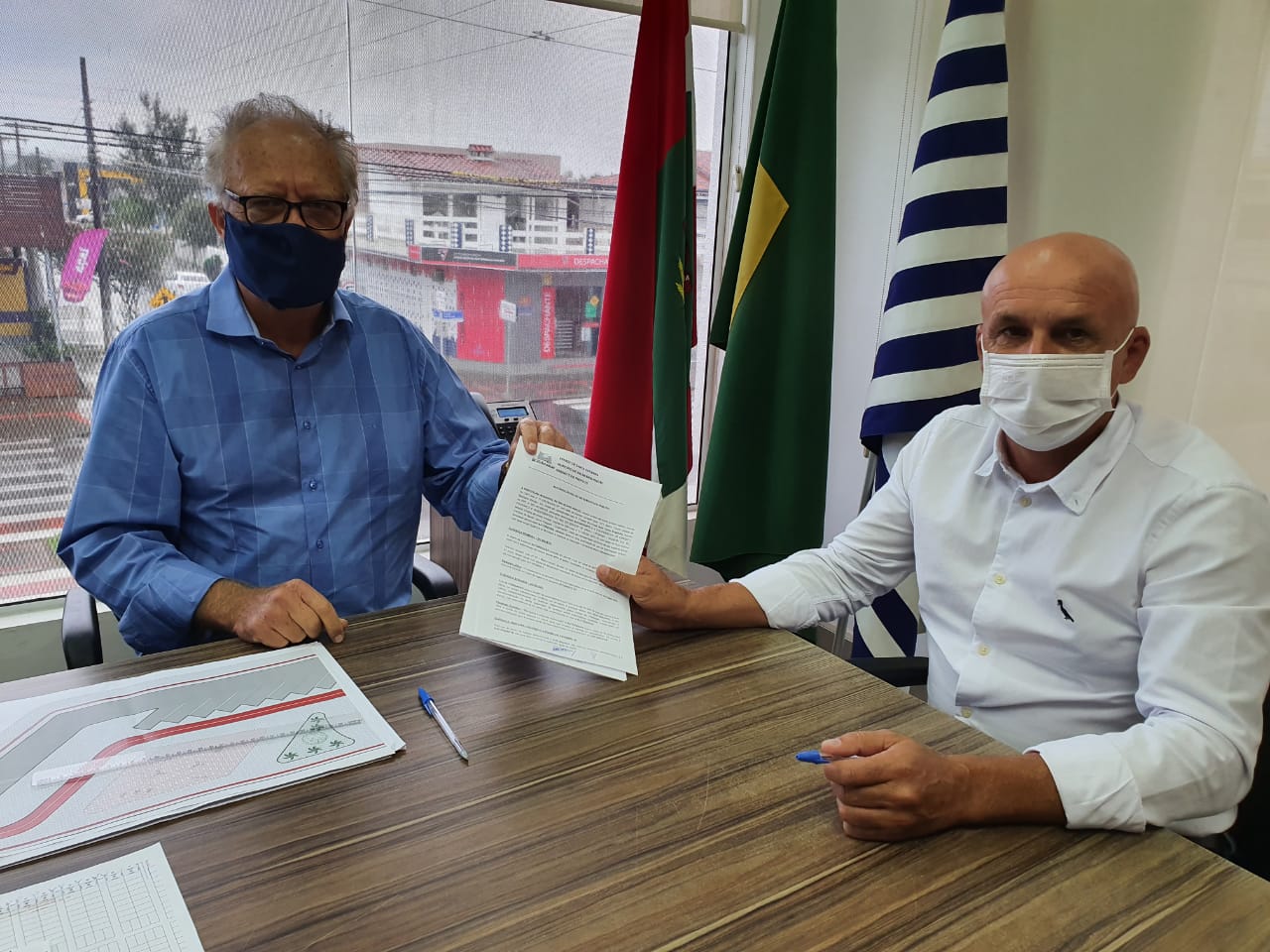 Digital do PSDB no Governo de Daniela; Deputados armados provocam polêmica; Prefeito de Urussanga cotado para eleições 2022