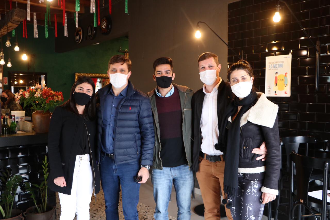 Boeira sinaliza saída do PP; Ponticelli desmente Moisés; Líderes do Podemos na região Boeira sinaliza saída do PP; Ponticelli desmente Moisés; Líderes do Podemos na região